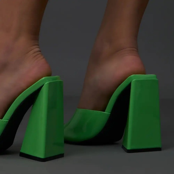 MULE PARTY HEELS - Picture 3 of 5